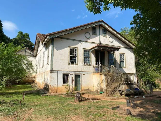 Fazenda a venda em Paraíba do Sul RJ, Sede com 10 dormitórios , 6195200 m² por R$ 12.200.0