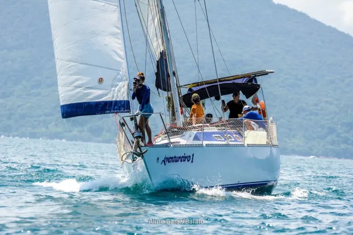 Veleiro Fast 345 - Aventureiro