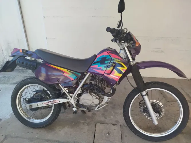 Honda XR200R