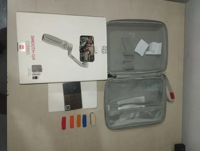 Combo estabilizador Gimbal Zhiyun Smooth Q4 (Aceito cartão)