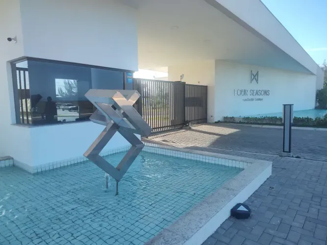 TERRENO Em CONDOMÍNIO de FRENTE PARA PRAIA.
