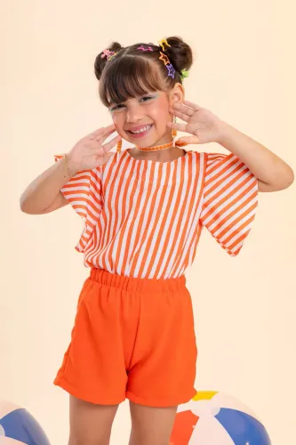 Vende-se conjunto infantil menina tamanho 6 anos 