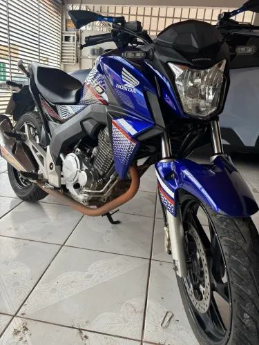 Honda CB TWISTER 250 2022