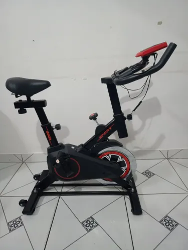 Bicicleta ergométrica spnning