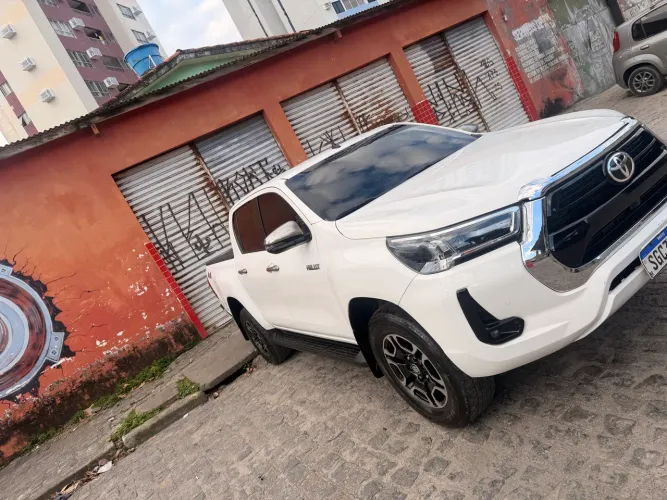 Toyota Hilux CD SR 4X4 2.8 TDI Diesel Aut. 2024