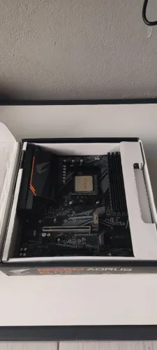 Kit Placa Mãe Asus B550-M Aorus Elite + Ryzen 9 3900 - Impecáveis -Como Novos- Cooler box