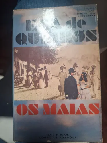 Livro Os Maia de Eça de Queirós 