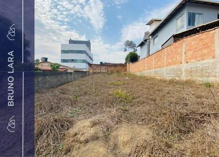 Lote à venda no bairro Lago Azul- Igarapé /MG.