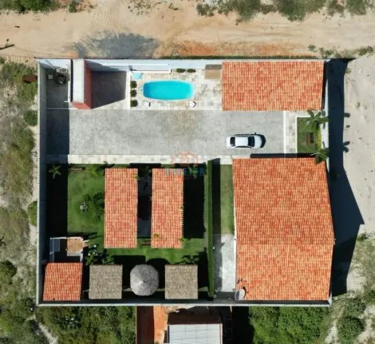 CÓD: 6064.  Casa Porteira Fechada para Venda na Praia de Gado Bravo