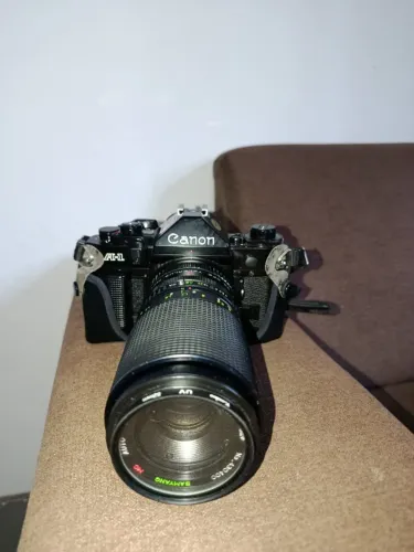 Câmera Analógica Canon A-1 + Lentes Canon/Samyang + Flash Yashica + Bolsa