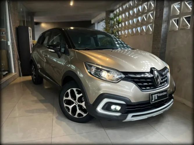 Renault Captur Intense 1.3 TB 16V Flex 5P AUT 2022