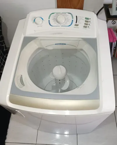MÁQUINA DE LAVAR ELECTROLUX 12 KG - Modelo LT12F