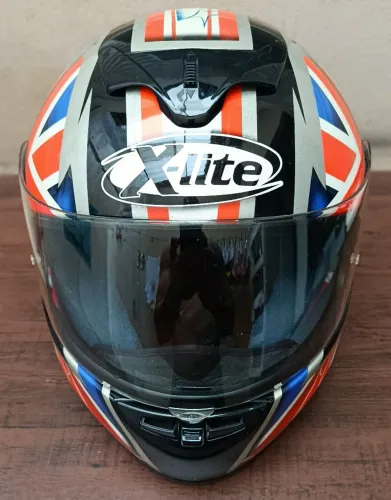 Vendo capacete Nolan Xlite X601 Tricomposto 