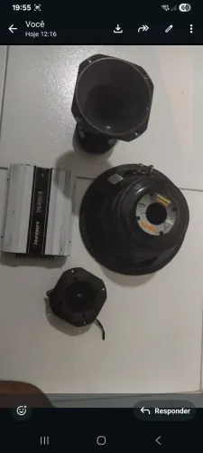 Equipamentos de som automotivo