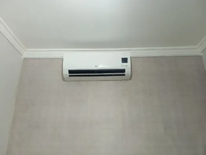 Unidade evaporadora LG dual inverter 18.000 btus