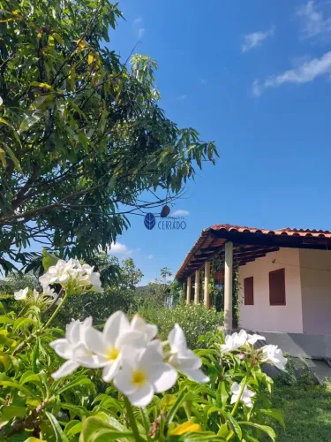 Chácara à venda com cachoeira particular entre Cocalzinho e Edilândia  GO