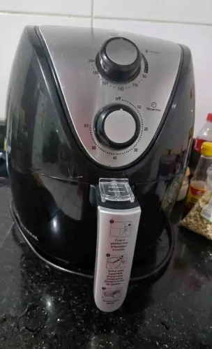 Fritadeira Air Fryer 4 Litros