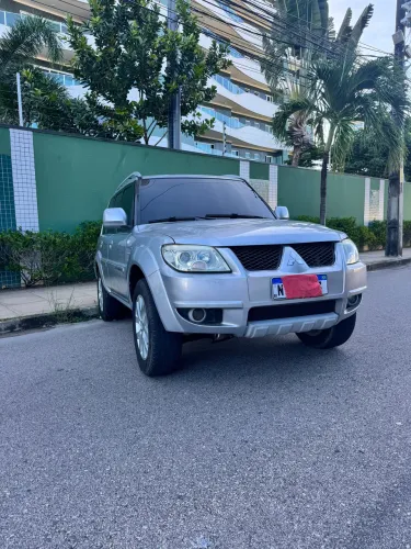 Mitsubishi Pajero TR4 2.0/ 2.0 Flex 16V 4X4 Mec. 2011