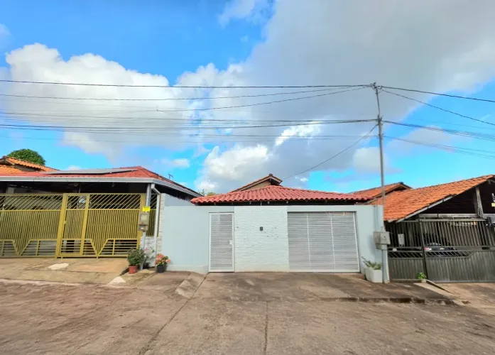 Casa com 2 Quartos Sendo 1 Suíte - Residencial Uirapuru 2
