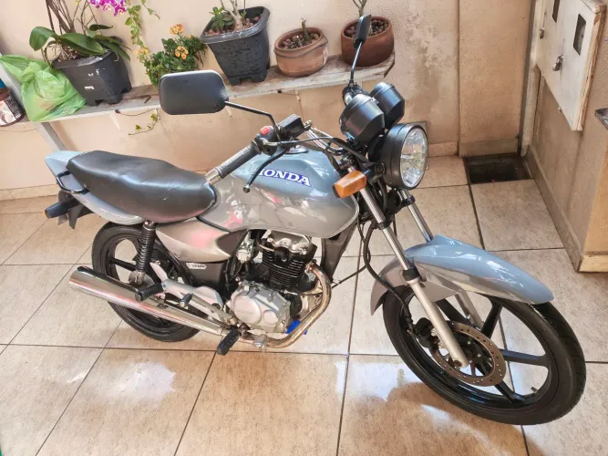 HONDA CG FAN 125 2008 - IMPECÁVEL<br>