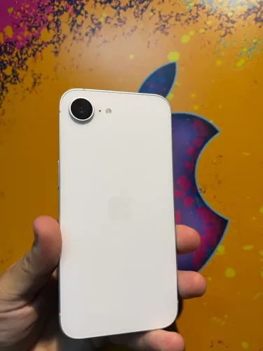 IPHONE 16 E 128 GB GARANTIA APPLE