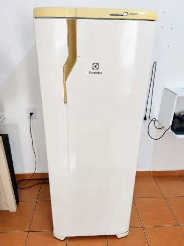 Geladeira Electrolux