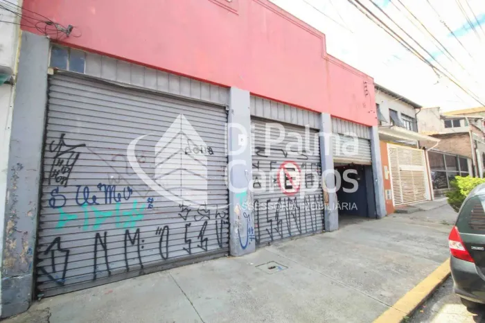 Galpão comercial de 232,31m² com sala de apoio para alugar no bairro do Cambuci