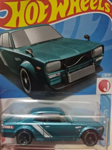 Hot Wheels Nissan Skyline HT 2000GT-X - Lacrado