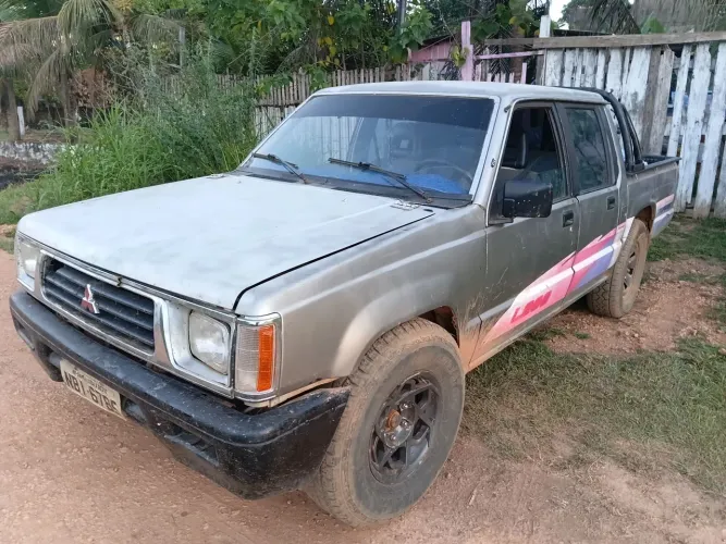 Mitsubishi L200 2.5 4X2 CD Turbo Diesel 1995