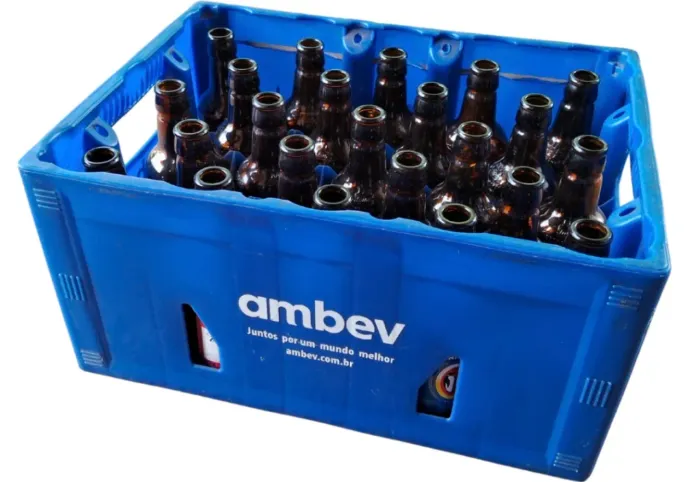 Engradados de cerveja 300 ml Amstel Litrinho