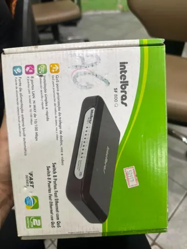 Switch Intelbras 8 portas