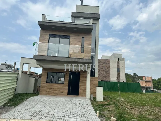 Casa em condomínio no Santa Cândida, Curitiba