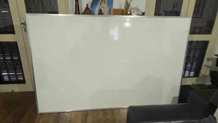 Quadro Branco Escolar - 2,00 x 1,26