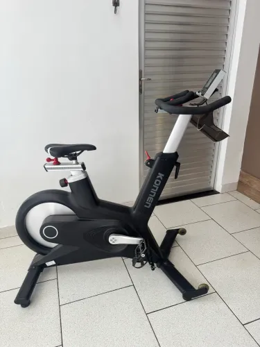 Bicicleta de Spinning (bike indoor) KONNEN