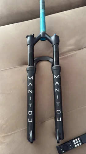 Vendo manitou markhor novs 