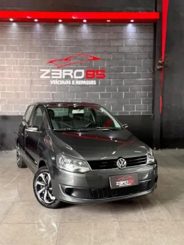 Volkswagen Fox 1.0 MI Total Flex 8V 3P 2013