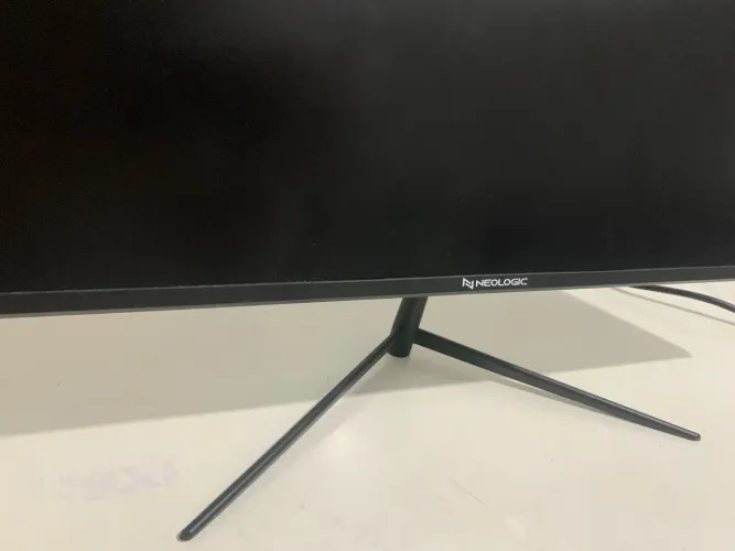 Monitor NEOLOGIC 1ms de resposta 24 polegadas 165hz OLED sem marcas de uso. Negociável 
