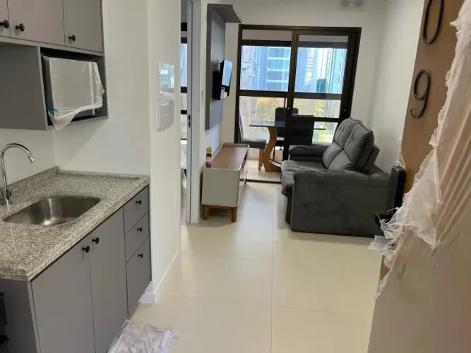 Apartamento Quarto e Sala No Caminho das Arvores