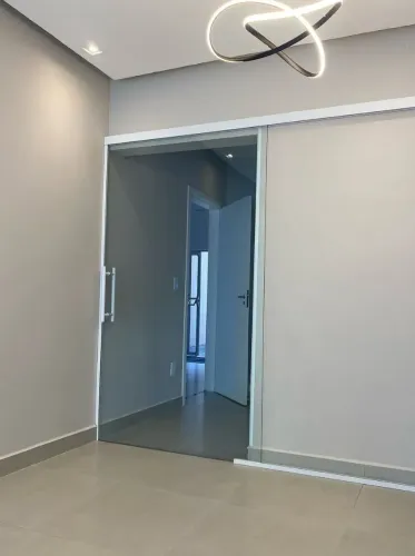 Porta de vidro temperado de correr sem furo de fechadura 2,10x1,13 só o vidro NAO ENTREGO