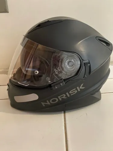 Capacete Noriski FF 302