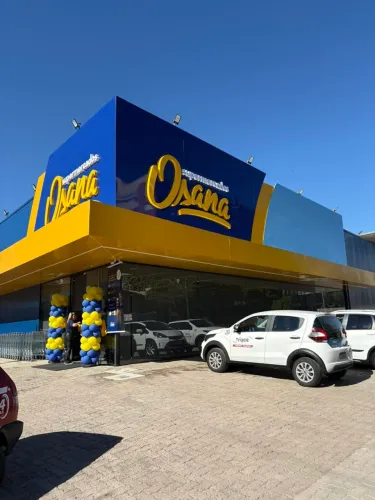 Fachada de ACM/Projeto Comercial