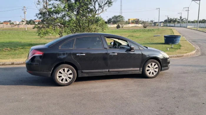 Citroen C4 Pallas GLX 2.0/2.0 Flex 16V Mec. 2011