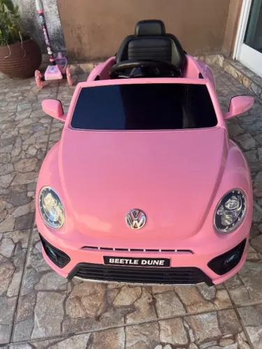 Mini Carro Elétrico Infantil Volkswagen Beetle Dune 6v C Som novo pouco uso