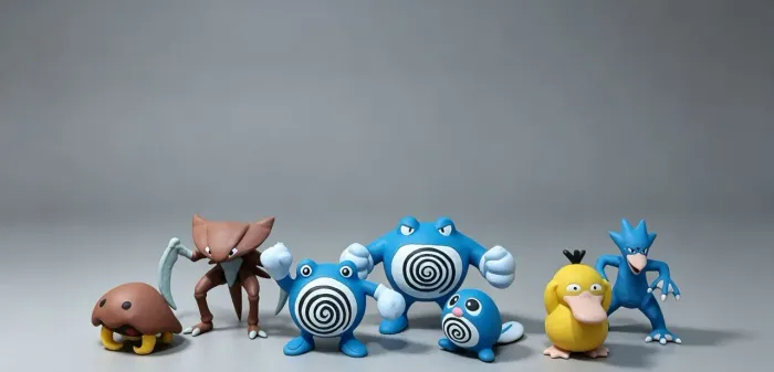 Mini pokemons figure
