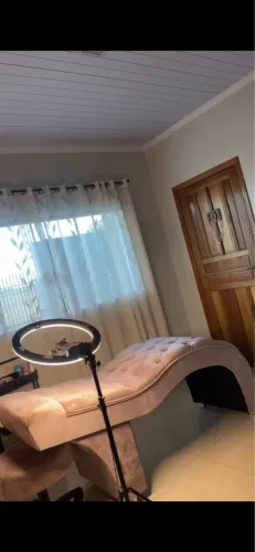 Vendo maca divã em excelente estado de conservação.