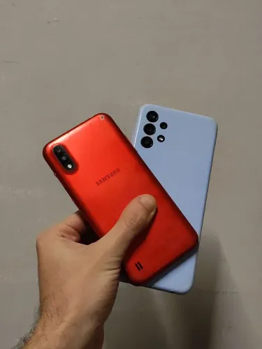 2 EM 1 - GALAXY A13 AZUL + GALAXY A01 VERMELHO - ACEITO TROCAAAS