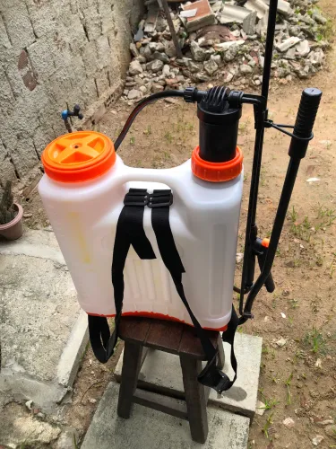 Pulverizador intech 20 lt