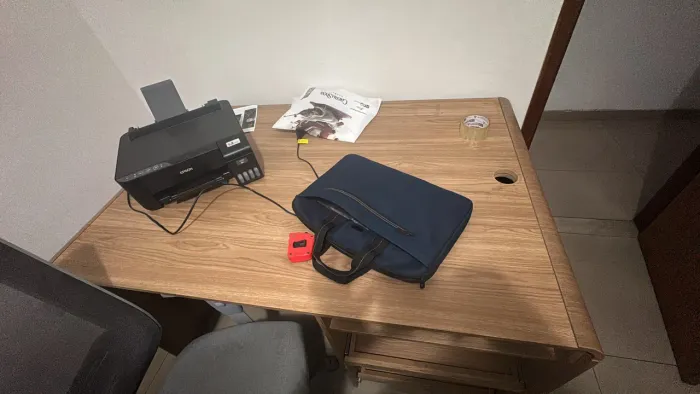Vendo mesa de escritório reforçada 