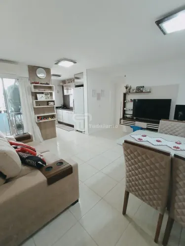 Apartamento 2 Dormitórios c/ Suíte e Sacada c/ Churrasqueira