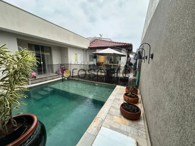 Casa para Venda em Presidente Prudente, Parque Residencial Nosaki, 3 dormitórios, 1 suíte,
